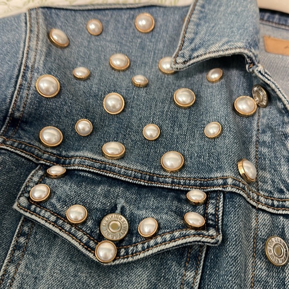 LIKE NEW 7 for all man kind oversized pearl denim jacket - Picture 9 of 11